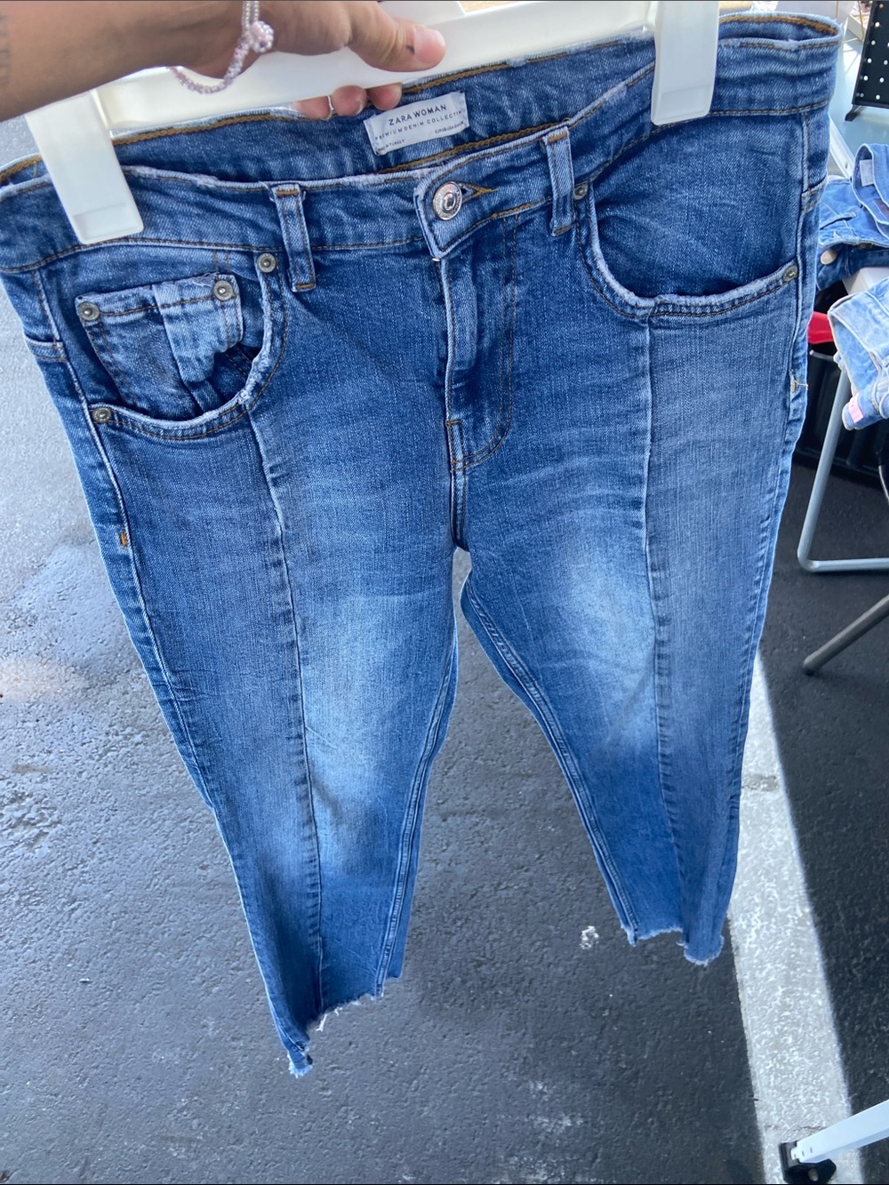 Zara Medium Blue Cropped Skinny Jeans